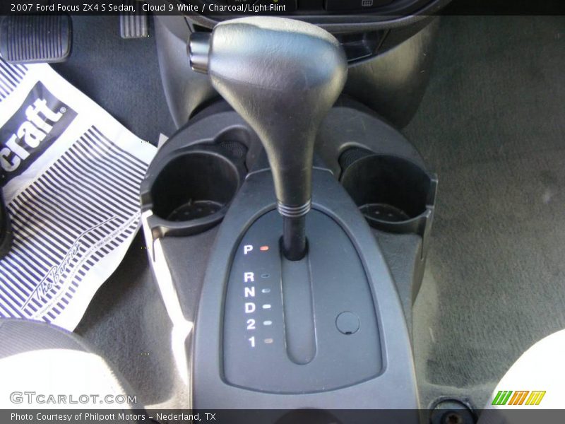 Cloud 9 White / Charcoal/Light Flint 2007 Ford Focus ZX4 S Sedan