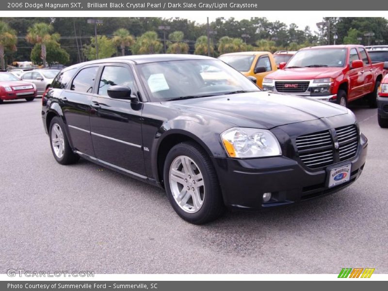 Brilliant Black Crystal Pearl / Dark Slate Gray/Light Graystone 2006 Dodge Magnum SXT