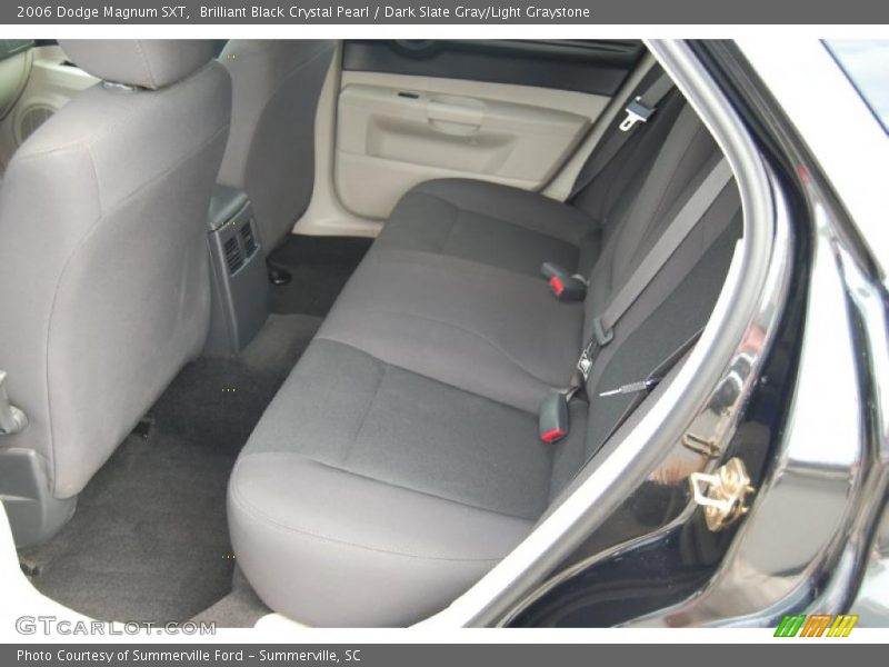Brilliant Black Crystal Pearl / Dark Slate Gray/Light Graystone 2006 Dodge Magnum SXT