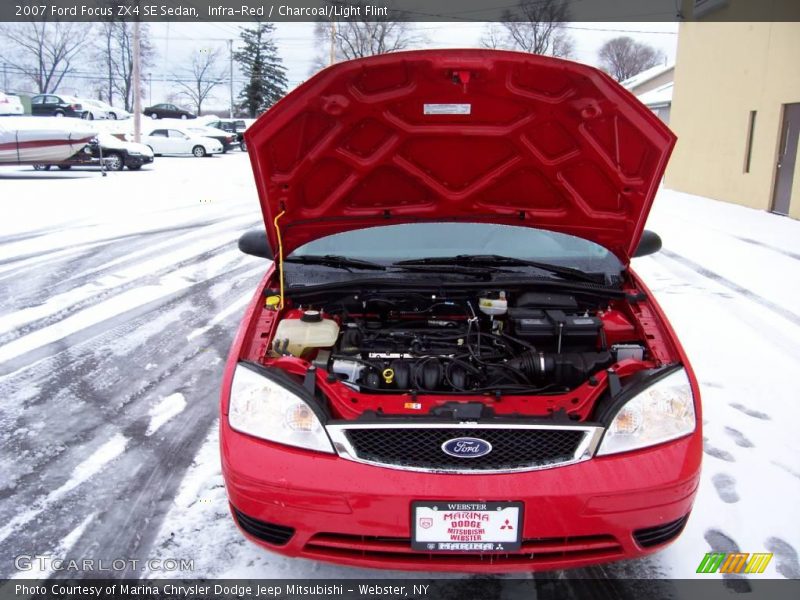 Infra-Red / Charcoal/Light Flint 2007 Ford Focus ZX4 SE Sedan