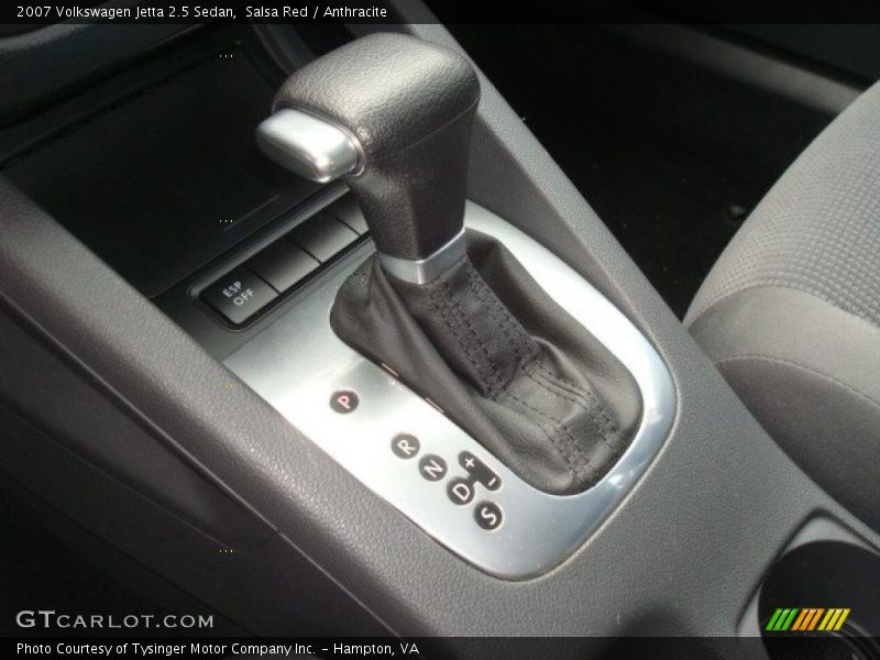 Salsa Red / Anthracite 2007 Volkswagen Jetta 2.5 Sedan