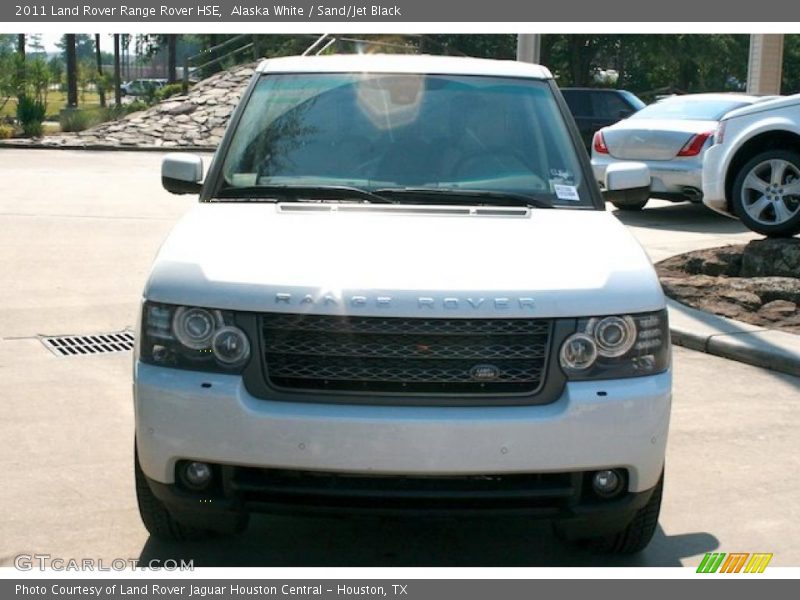 Alaska White / Sand/Jet Black 2011 Land Rover Range Rover HSE