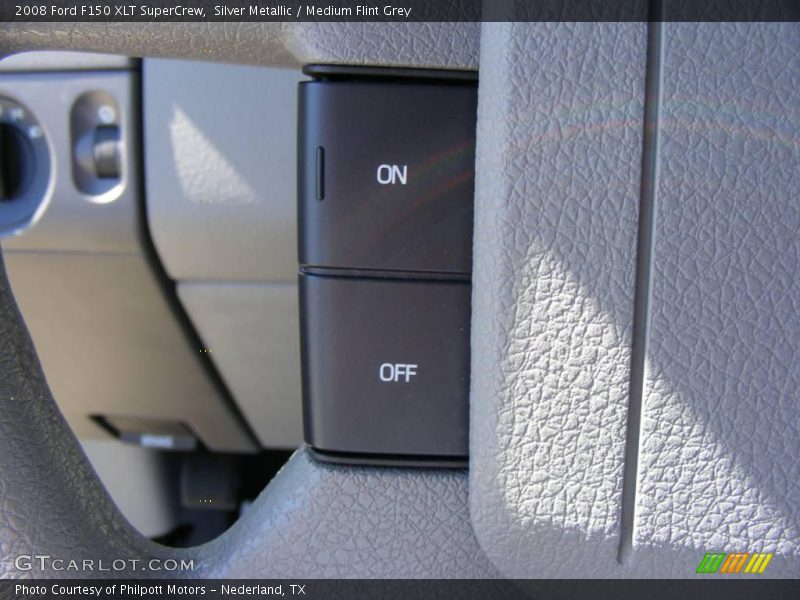 Silver Metallic / Medium Flint Grey 2008 Ford F150 XLT SuperCrew