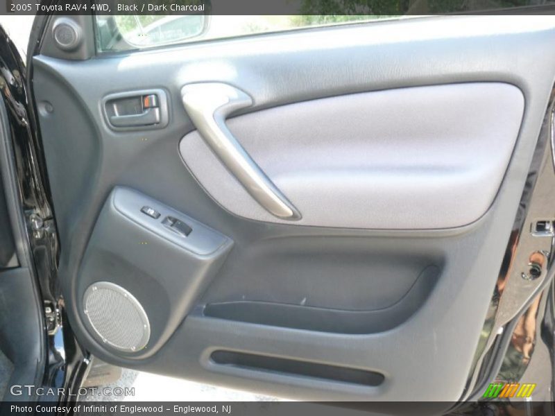 Black / Dark Charcoal 2005 Toyota RAV4 4WD