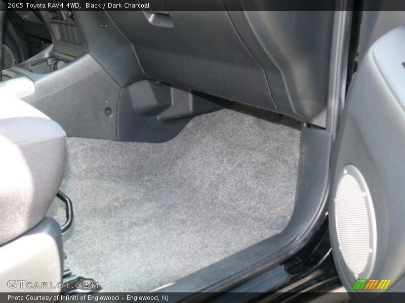 Black / Dark Charcoal 2005 Toyota RAV4 4WD