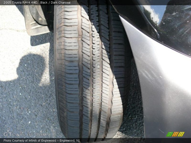 Black / Dark Charcoal 2005 Toyota RAV4 4WD