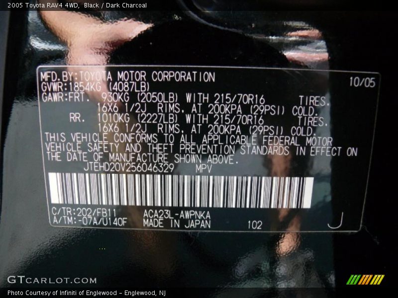 Black / Dark Charcoal 2005 Toyota RAV4 4WD