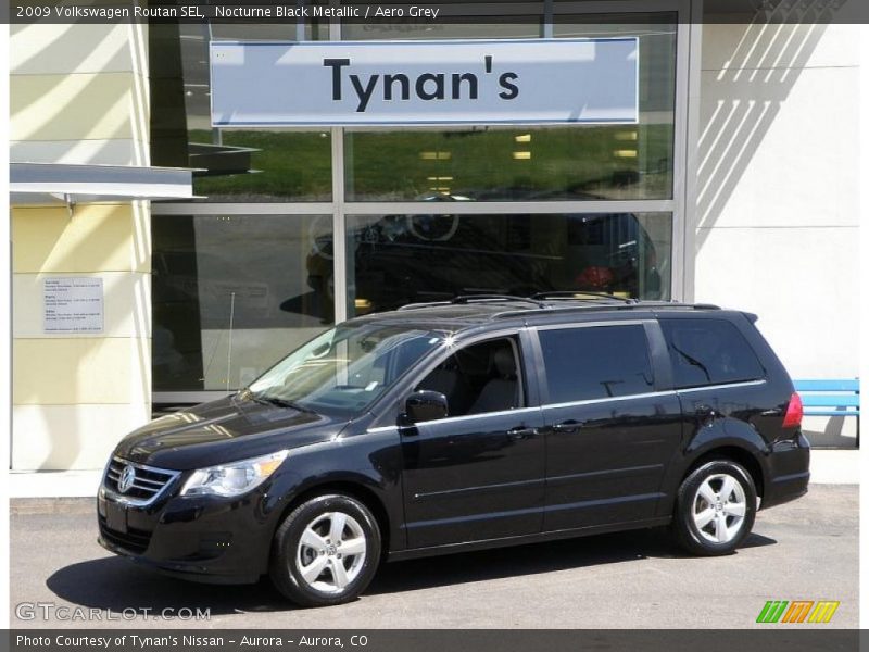 Nocturne Black Metallic / Aero Grey 2009 Volkswagen Routan SEL