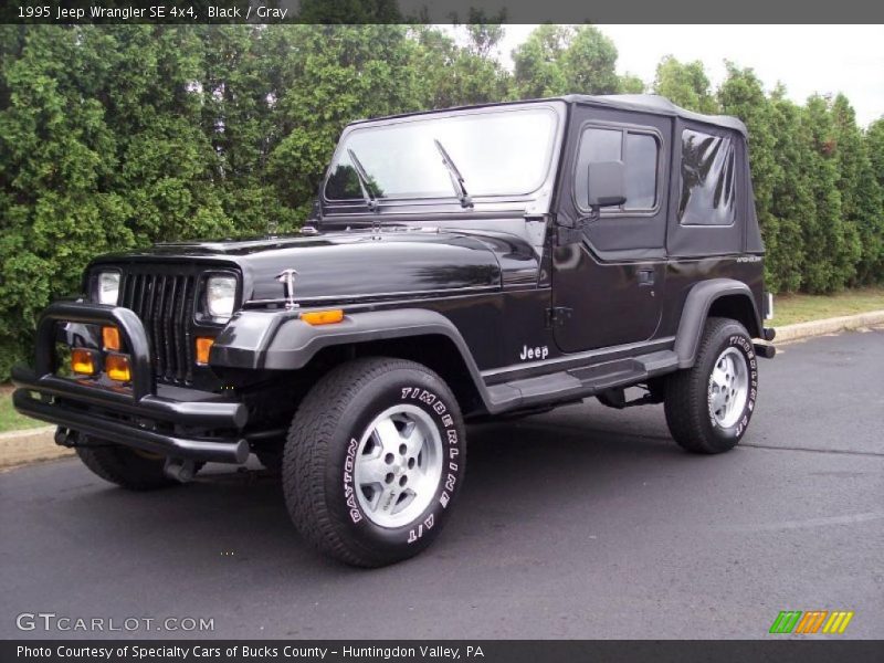 Black / Gray 1995 Jeep Wrangler SE 4x4