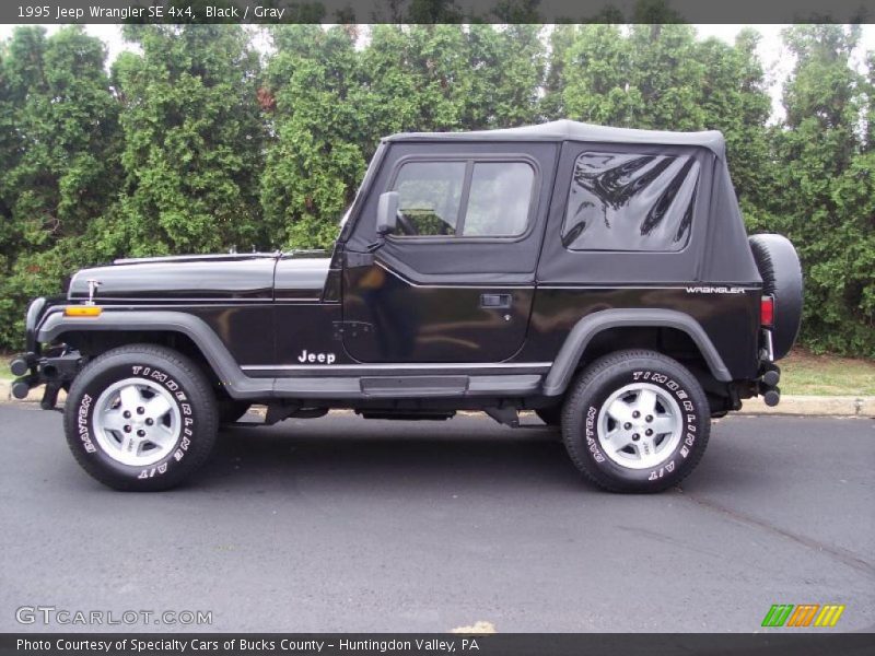 Black / Gray 1995 Jeep Wrangler SE 4x4