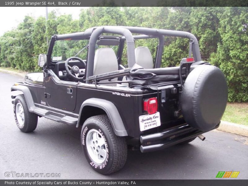 Black / Gray 1995 Jeep Wrangler SE 4x4