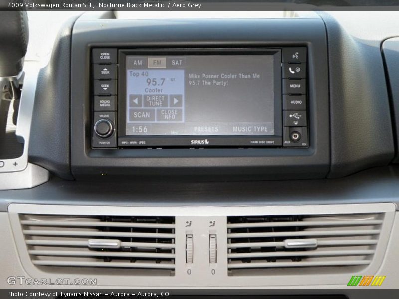 Nocturne Black Metallic / Aero Grey 2009 Volkswagen Routan SEL