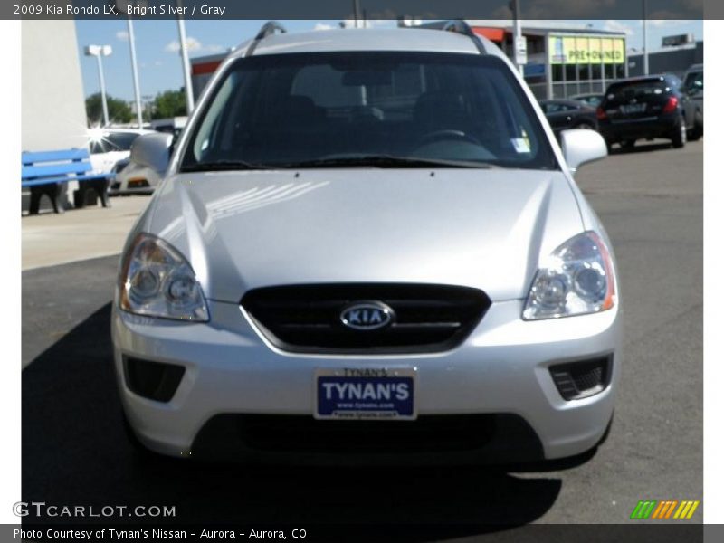 Bright Silver / Gray 2009 Kia Rondo LX