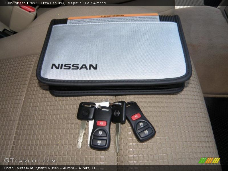 Majestic Blue / Almond 2009 Nissan Titan SE Crew Cab 4x4