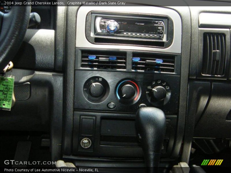 Graphite Metallic / Dark Slate Gray 2004 Jeep Grand Cherokee Laredo