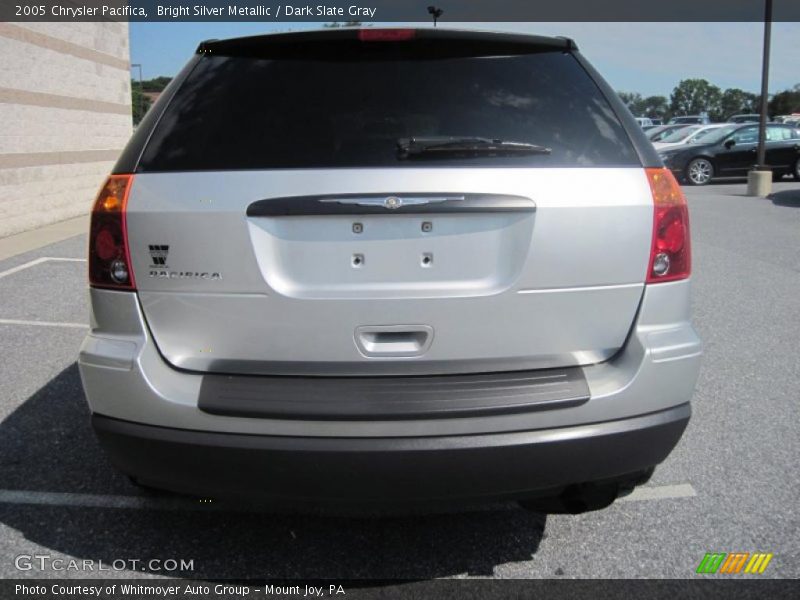 Bright Silver Metallic / Dark Slate Gray 2005 Chrysler Pacifica