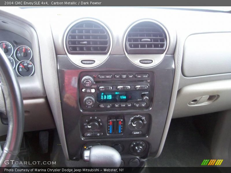 Carbon Metallic / Dark Pewter 2004 GMC Envoy SLE 4x4