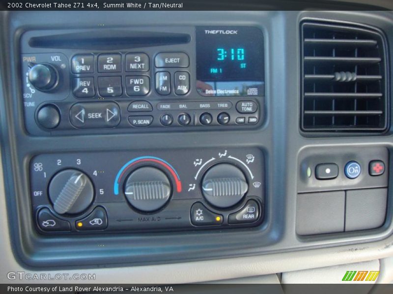 Summit White / Tan/Neutral 2002 Chevrolet Tahoe Z71 4x4
