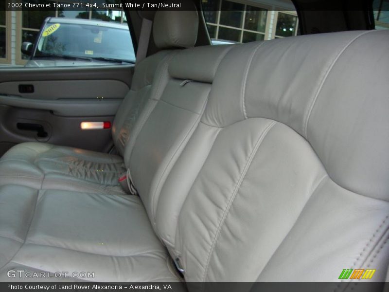 Summit White / Tan/Neutral 2002 Chevrolet Tahoe Z71 4x4