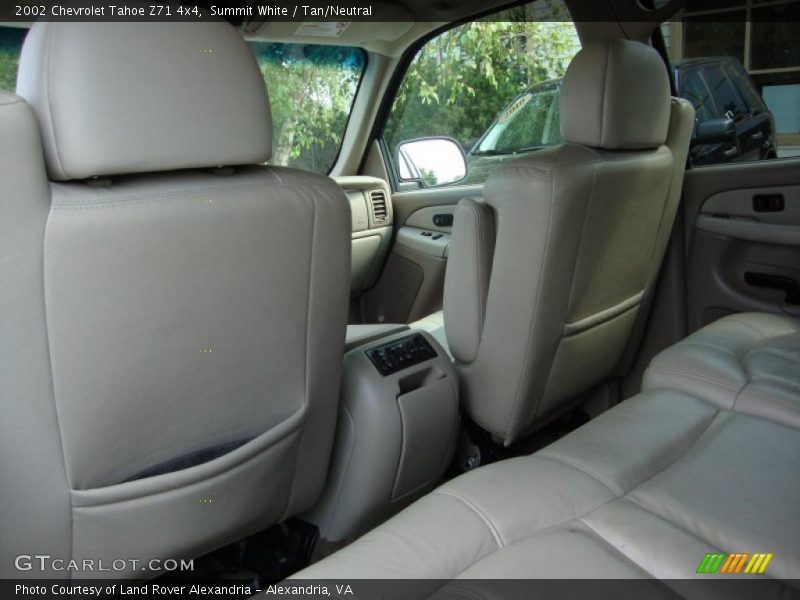 Summit White / Tan/Neutral 2002 Chevrolet Tahoe Z71 4x4