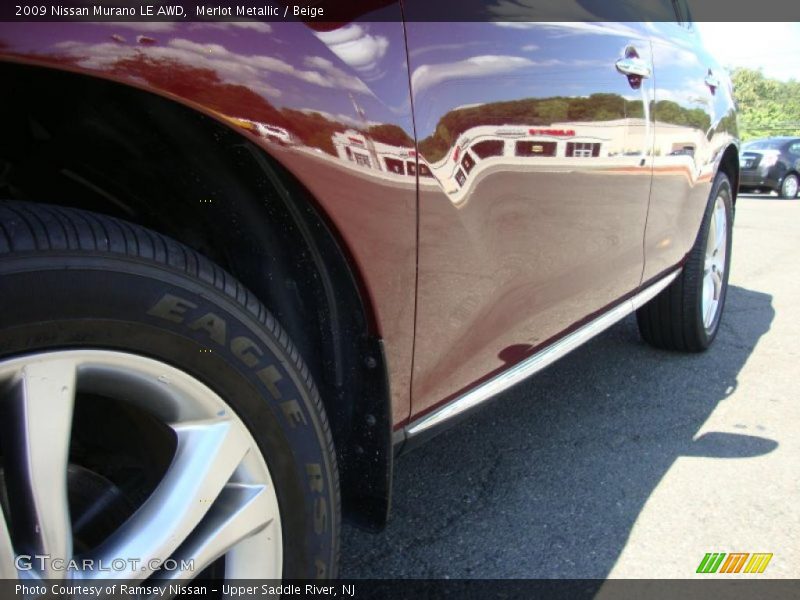 Merlot Metallic / Beige 2009 Nissan Murano LE AWD