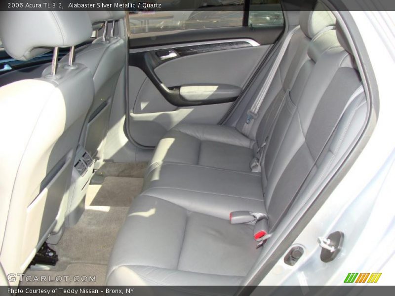 Alabaster Silver Metallic / Quartz 2006 Acura TL 3.2