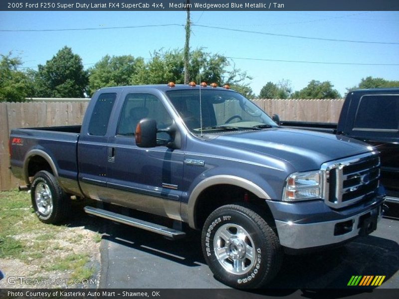 Medium Wedgewood Blue Metallic / Tan 2005 Ford F250 Super Duty Lariat FX4 SuperCab 4x4