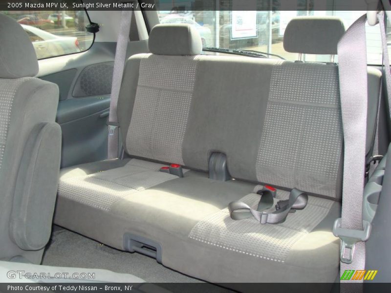 Sunlight Silver Metallic / Gray 2005 Mazda MPV LX