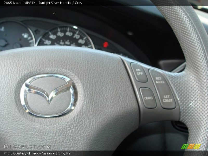 Sunlight Silver Metallic / Gray 2005 Mazda MPV LX