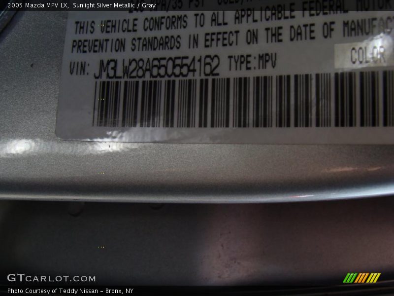 Sunlight Silver Metallic / Gray 2005 Mazda MPV LX
