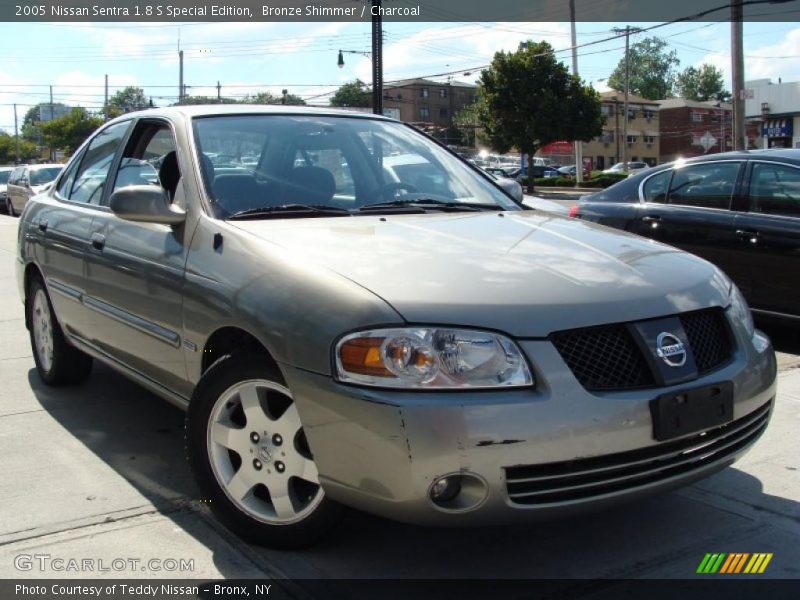 Bronze Shimmer / Charcoal 2005 Nissan Sentra 1.8 S Special Edition