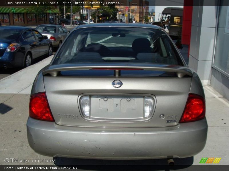 Bronze Shimmer / Charcoal 2005 Nissan Sentra 1.8 S Special Edition