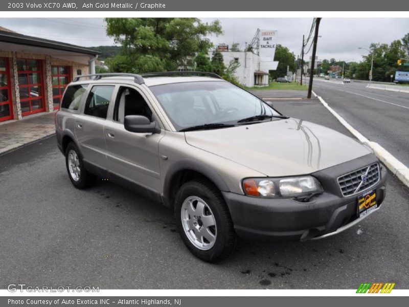 Ash Gold Metallic / Graphite 2003 Volvo XC70 AWD