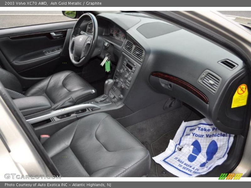 Ash Gold Metallic / Graphite 2003 Volvo XC70 AWD