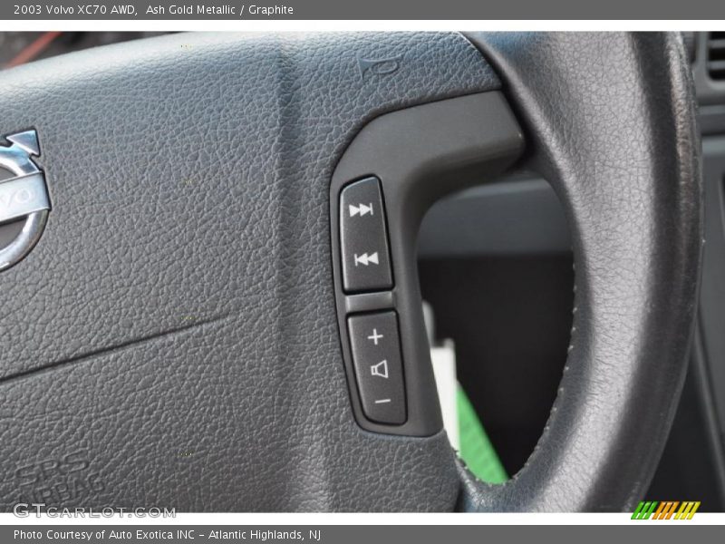 Ash Gold Metallic / Graphite 2003 Volvo XC70 AWD