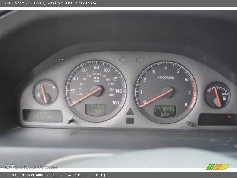 Ash Gold Metallic / Graphite 2003 Volvo XC70 AWD