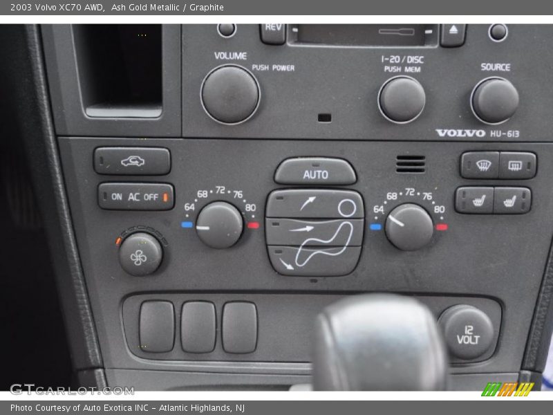 Ash Gold Metallic / Graphite 2003 Volvo XC70 AWD