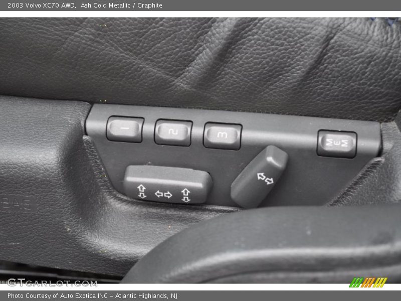 Ash Gold Metallic / Graphite 2003 Volvo XC70 AWD