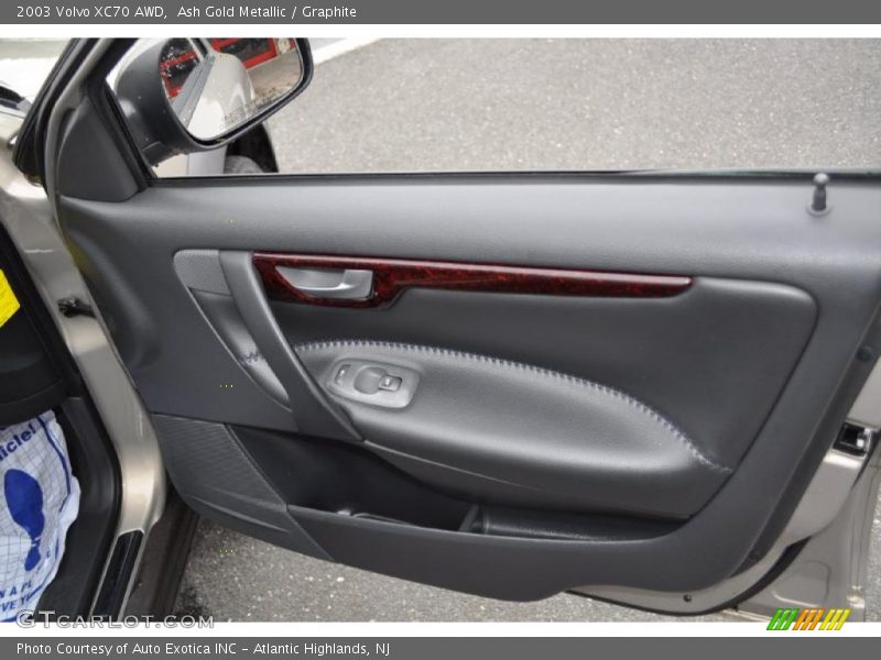 Ash Gold Metallic / Graphite 2003 Volvo XC70 AWD