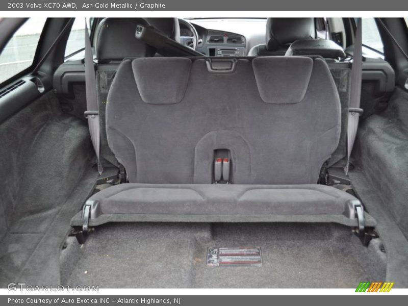Ash Gold Metallic / Graphite 2003 Volvo XC70 AWD