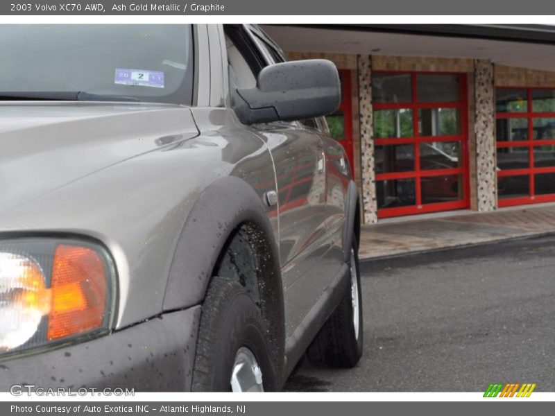 Ash Gold Metallic / Graphite 2003 Volvo XC70 AWD