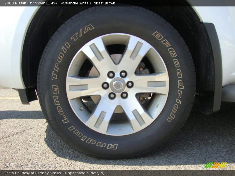 Avalanche White / Russet Brown 2008 Nissan Pathfinder LE 4x4