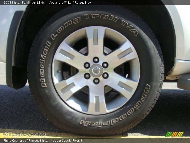 Avalanche White / Russet Brown 2008 Nissan Pathfinder LE 4x4