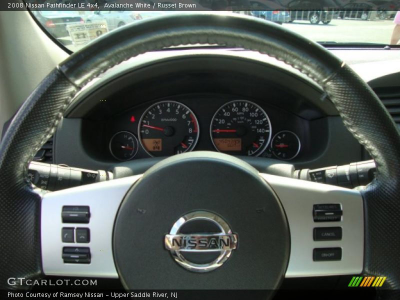 Avalanche White / Russet Brown 2008 Nissan Pathfinder LE 4x4