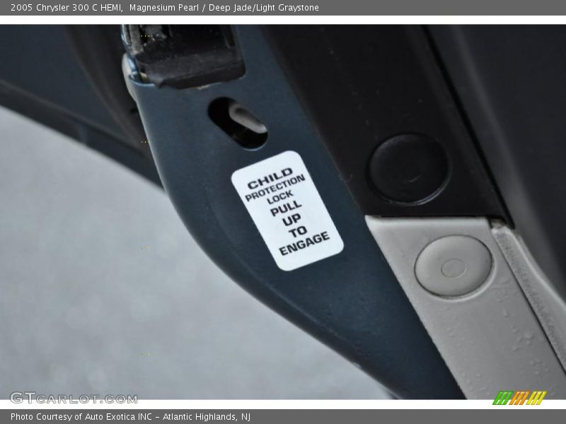 Magnesium Pearl / Deep Jade/Light Graystone 2005 Chrysler 300 C HEMI