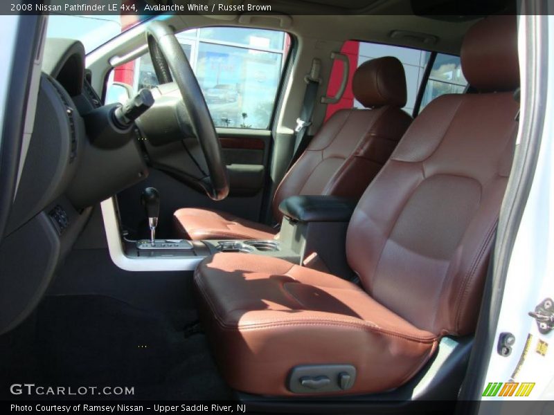 Avalanche White / Russet Brown 2008 Nissan Pathfinder LE 4x4