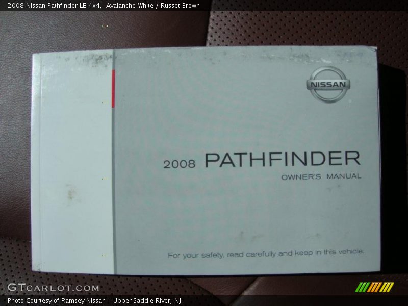 Avalanche White / Russet Brown 2008 Nissan Pathfinder LE 4x4