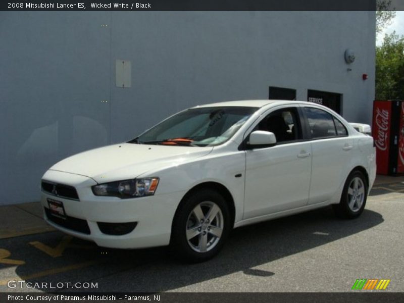 Wicked White / Black 2008 Mitsubishi Lancer ES