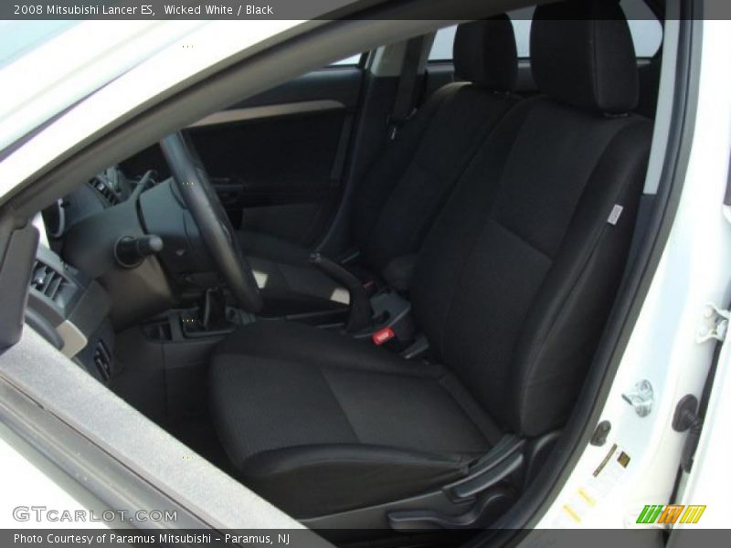 Wicked White / Black 2008 Mitsubishi Lancer ES