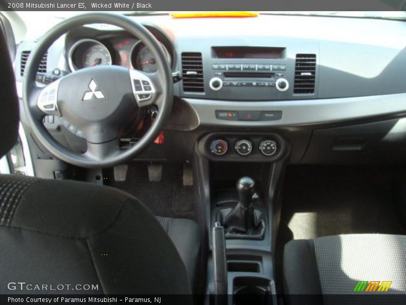 Wicked White / Black 2008 Mitsubishi Lancer ES